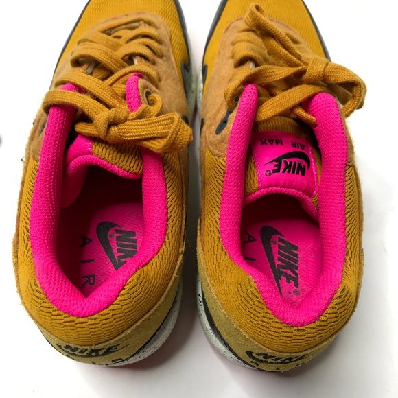 Nike Air Max 1 gold suede - Picture 8 of 10